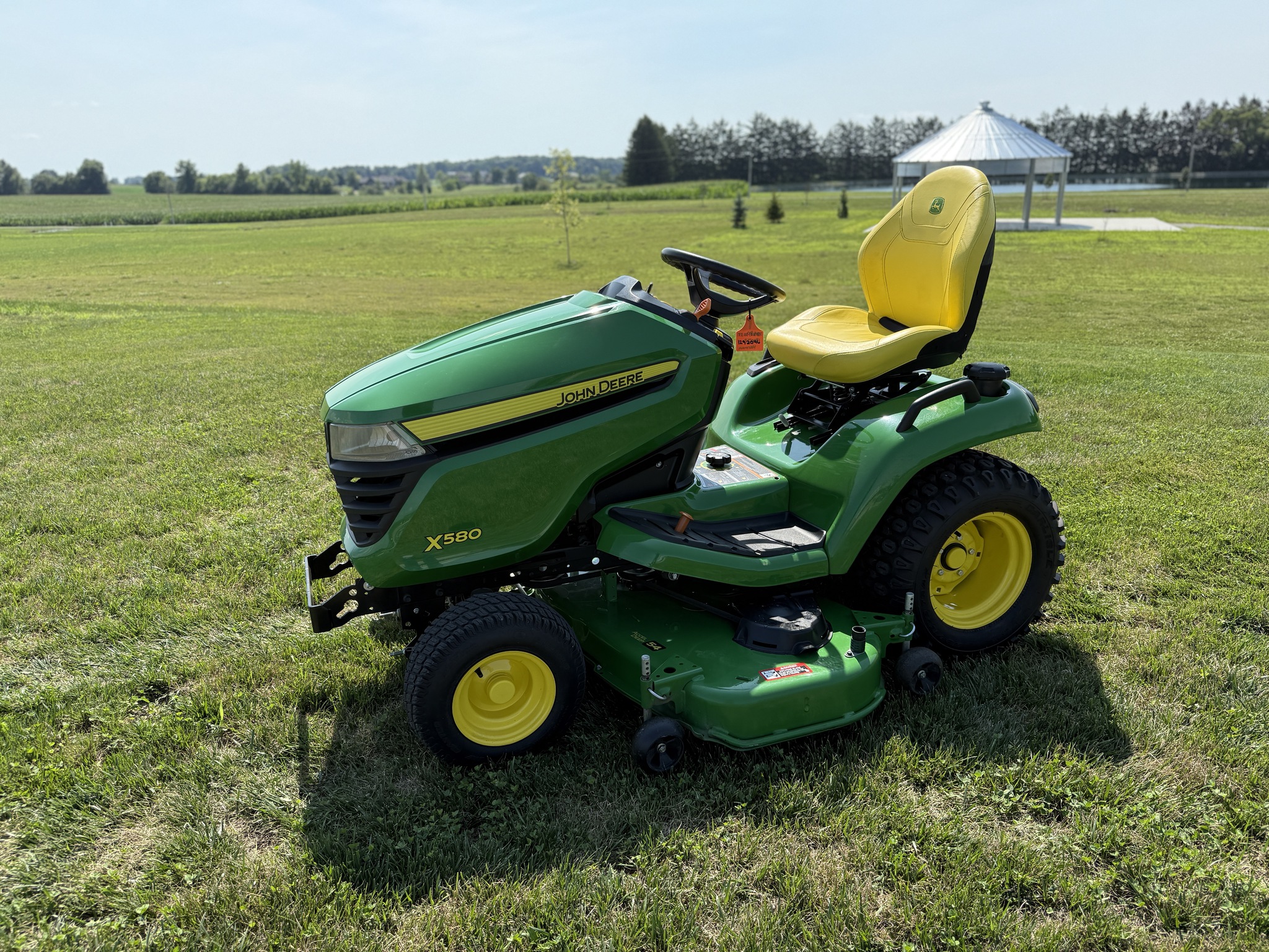 2023 John Deere X580 Image 1