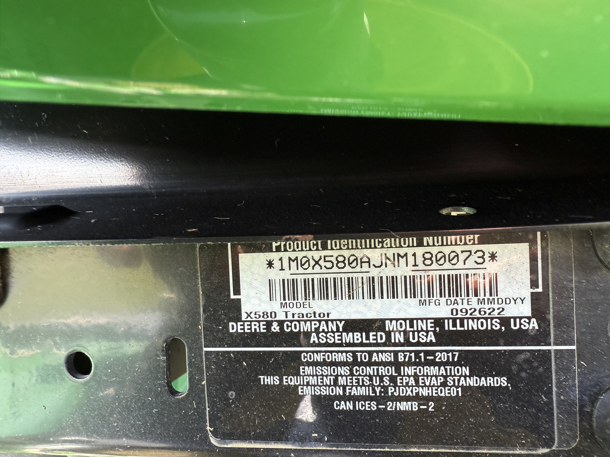 2023 John Deere X580 Image 21