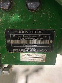 2021 John Deere 3046R Image 16
