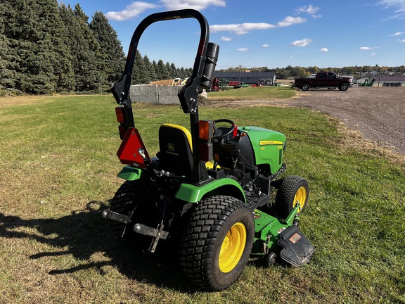 2015 John Deere 2025R - Photo3