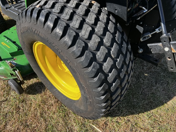 2015 John Deere 2025R - Photo12