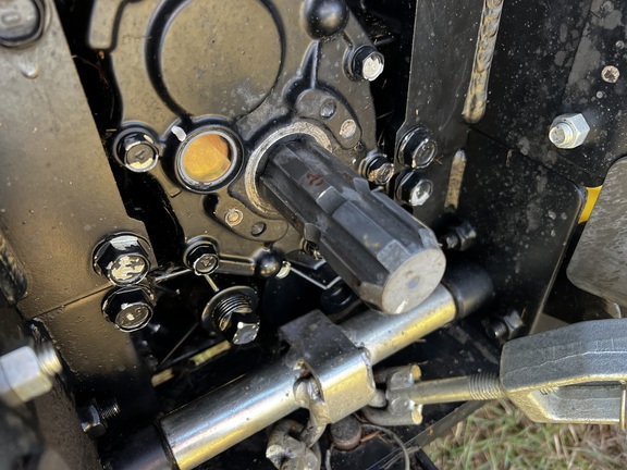 2015 John Deere 2025R - Photo19