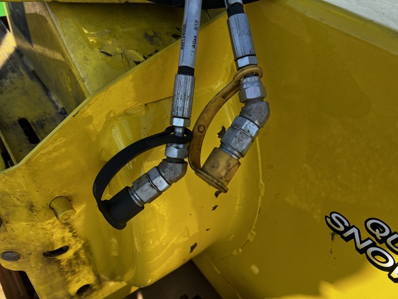 2015 John Deere 2025R - Photo40