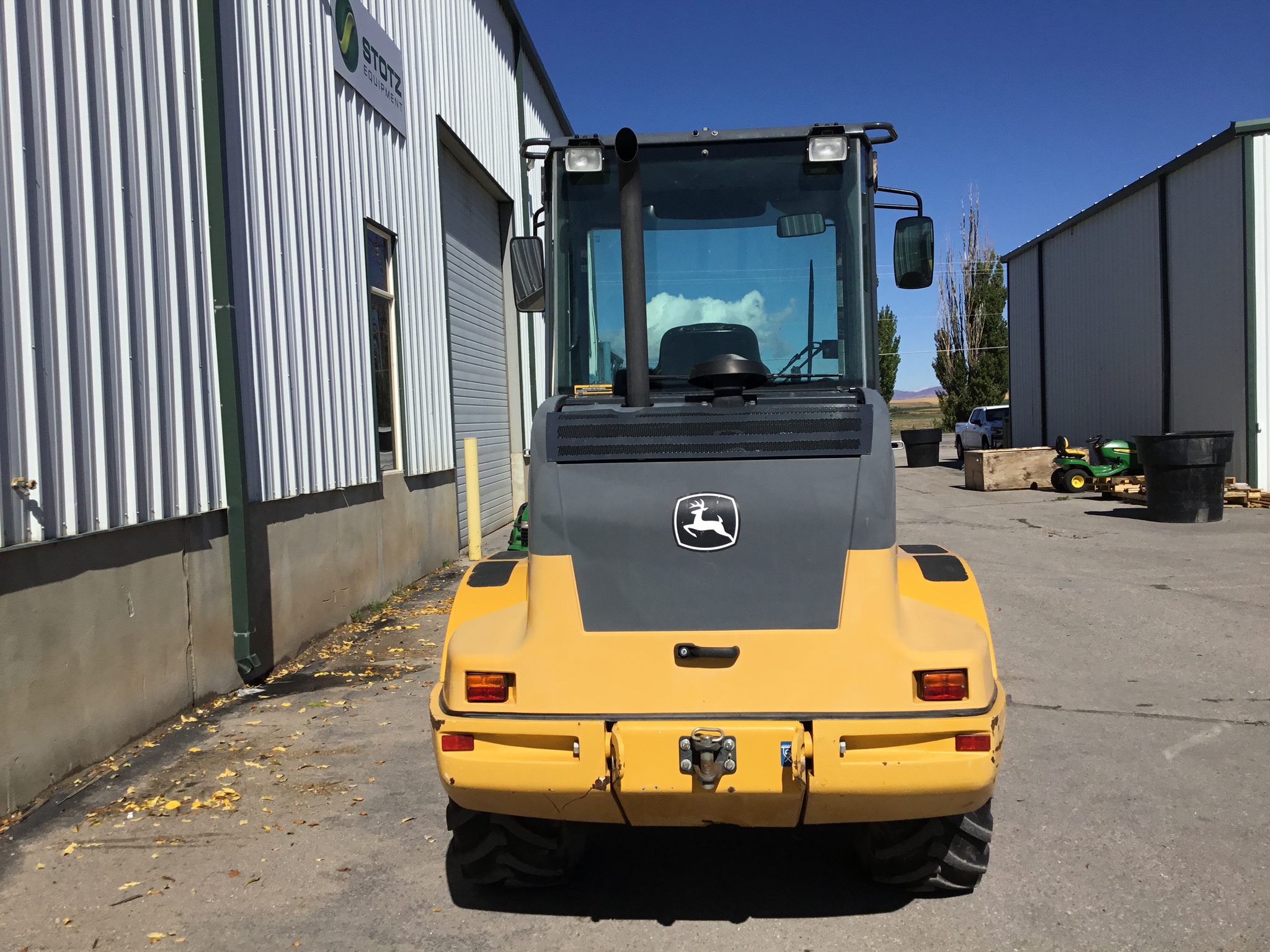 2017 John Deere 244K-II Image 2