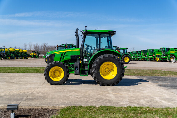 Used 2023 John Deere 5105M Utility Tractors at Koenig Equipment in Anna, OH - Photo1