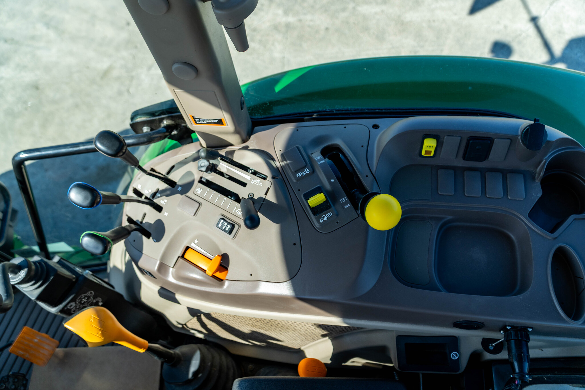 Used 2023 John Deere 5105M Utility Tractors at Koenig Equipment in Anna, OH - PhotoXL30