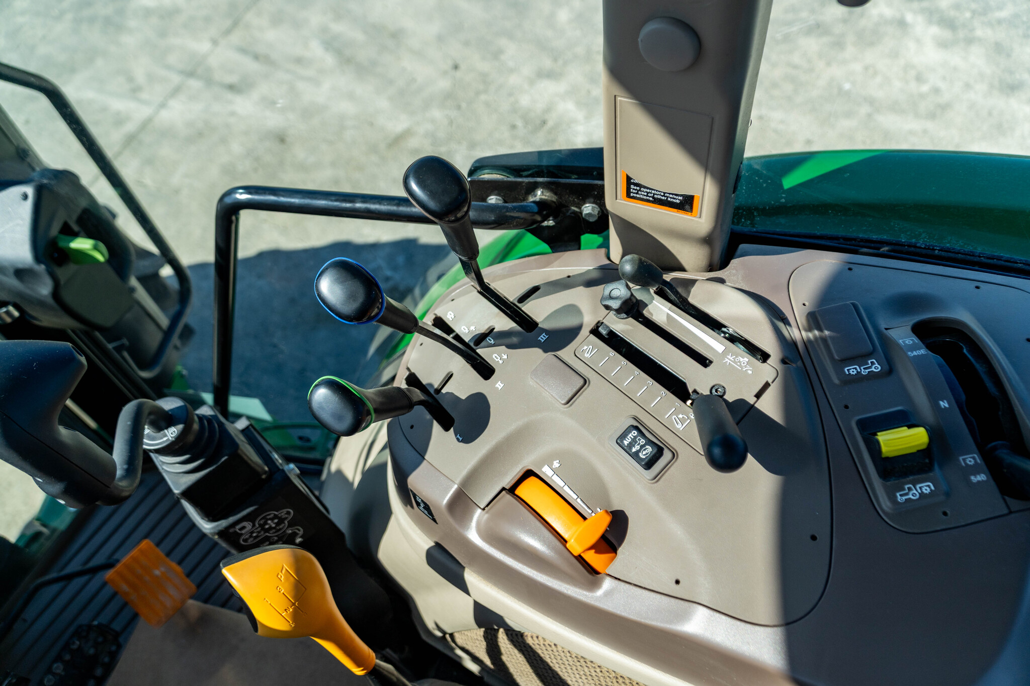 Used 2023 John Deere 5105M Utility Tractors at Koenig Equipment in Anna, OH - PhotoXL31