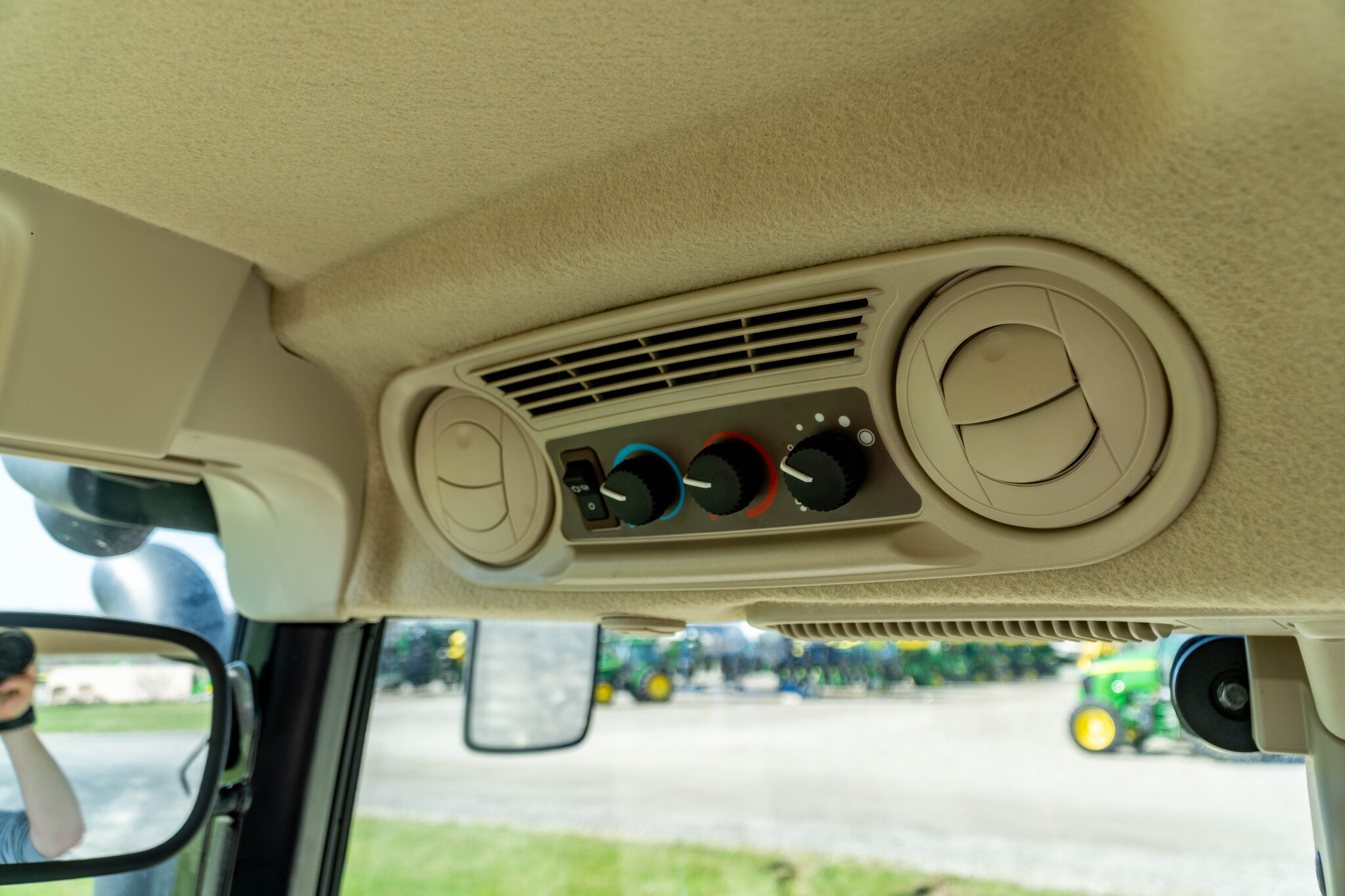 Used 2023 John Deere 5105M Utility Tractors at Koenig Equipment in Anna, OH - PhotoXL33