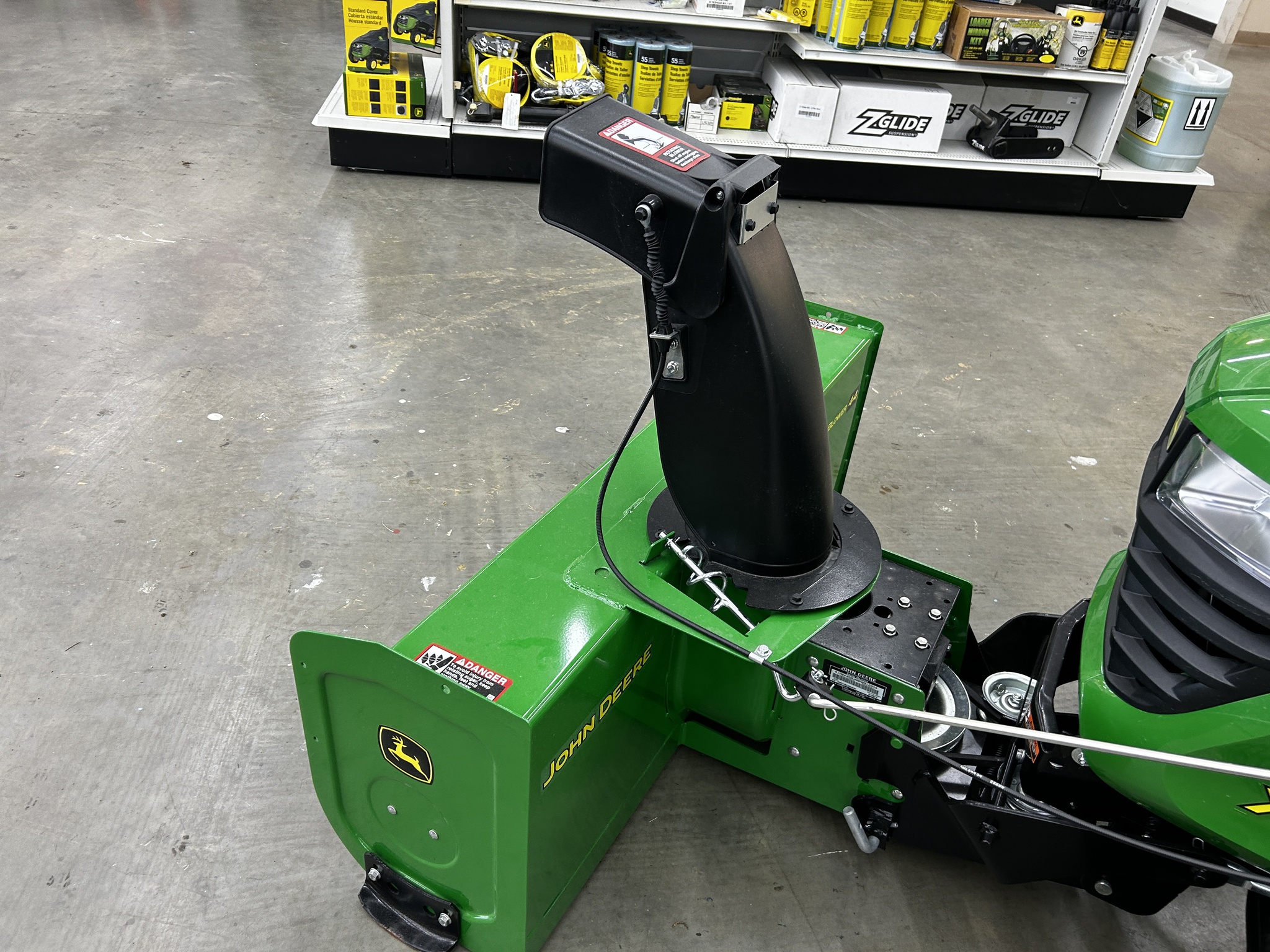 2024 John Deere x330 Image 17