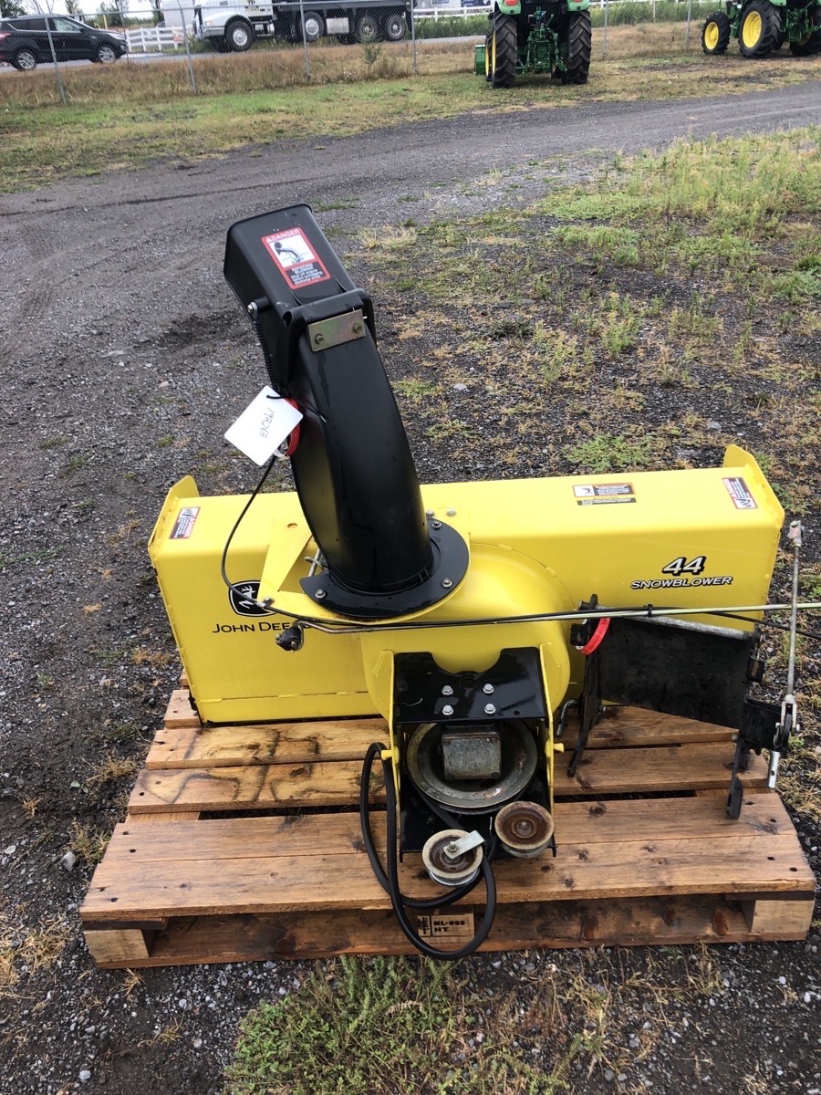 2008 John Deere 44SB Image 3