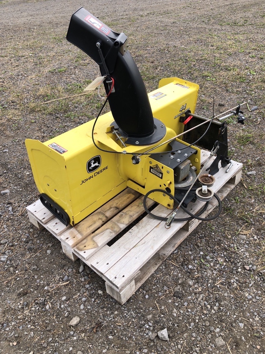 2008 John Deere 44SB Image 6