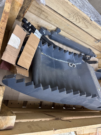 2023 John-Deere BYT11993