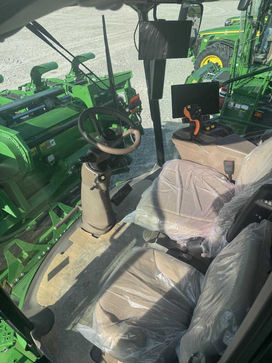 2024 John Deere S780 Image 10