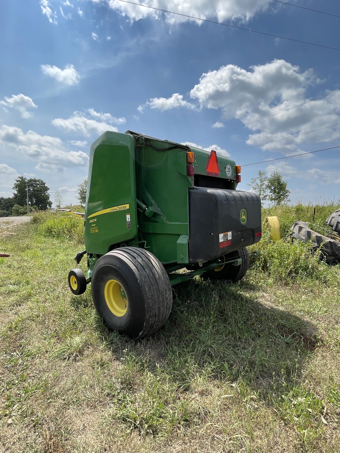 2022 John Deere 450M Image 4