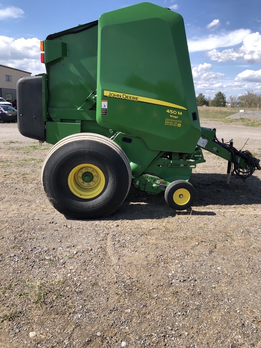 2022 John Deere 450M Image 2
