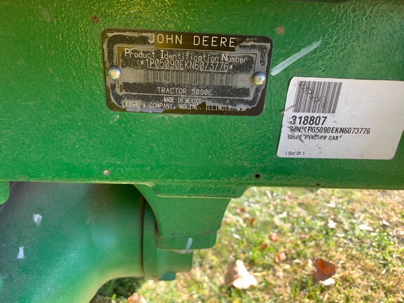 Photo of 2022 John Deere 5090E
