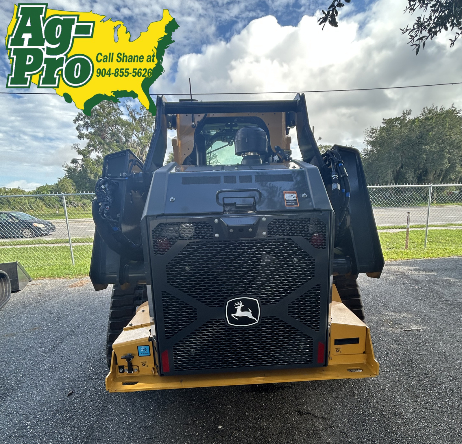 2025 John Deere 333 P Image 5
