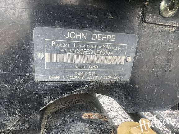 Photo of 2015 John Deere 1025R