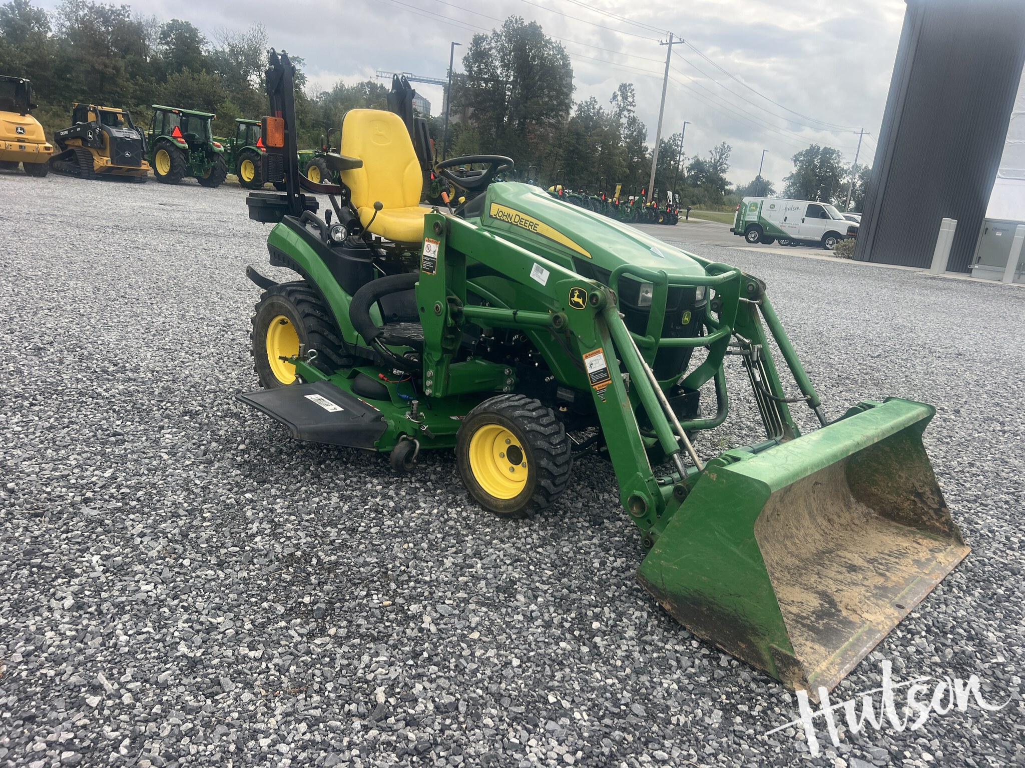 2015 John Deere 1025R