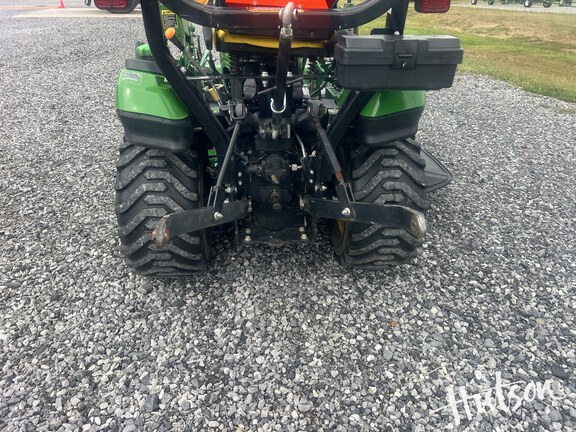 Photo of 2015 John Deere 1025R