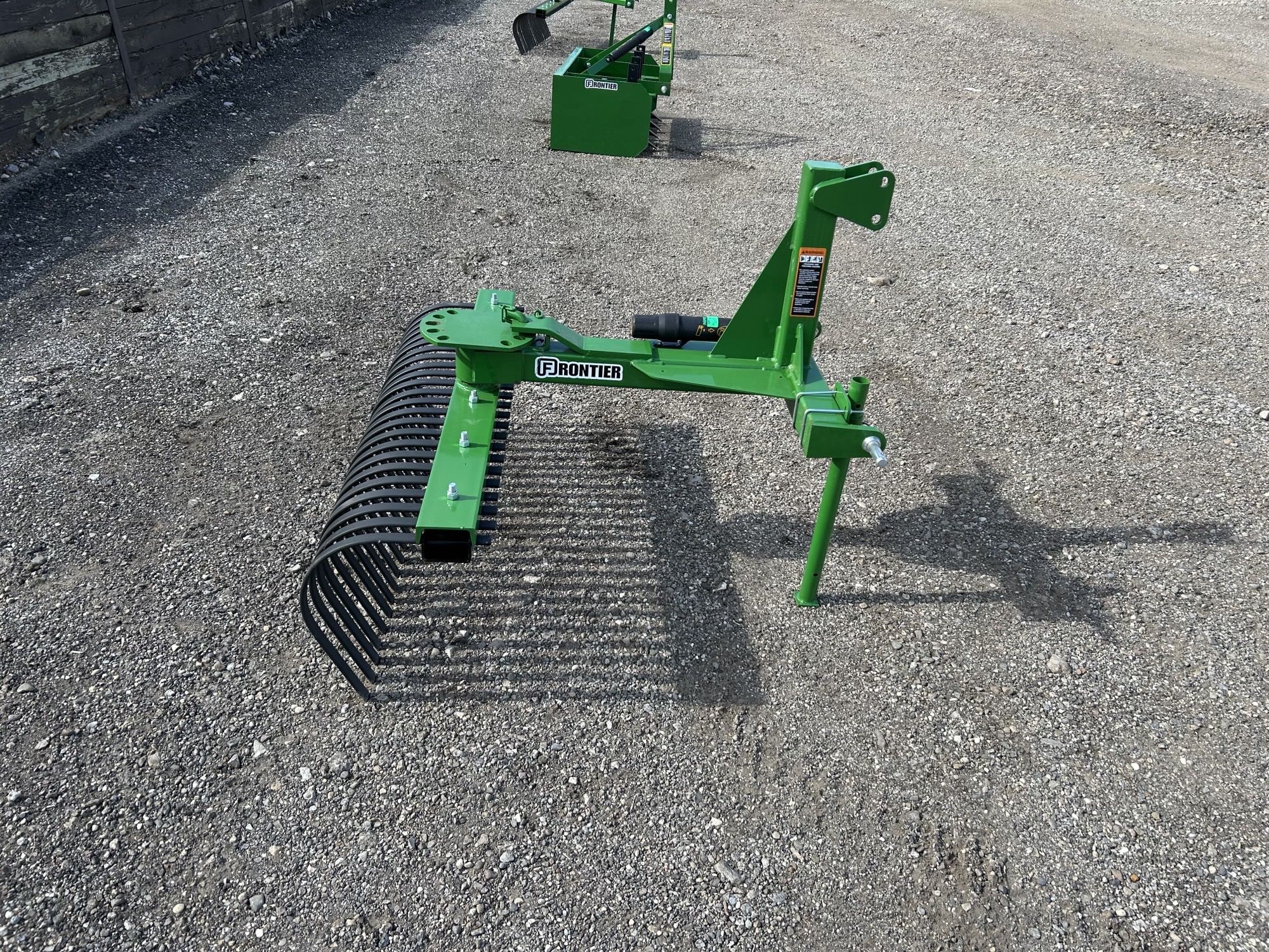 2025 Frontier LR5048L Image 7