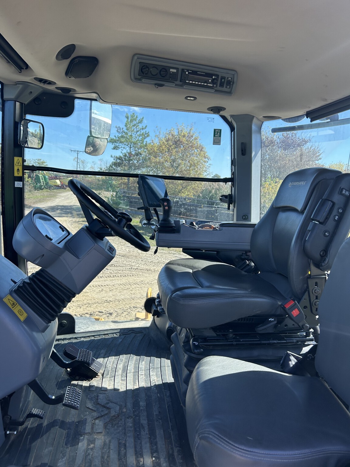 2022 Versatile 620 Image 14