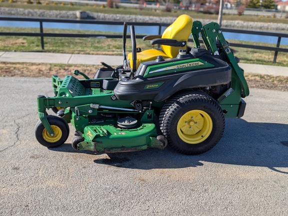 2016 John-Deere Z930M