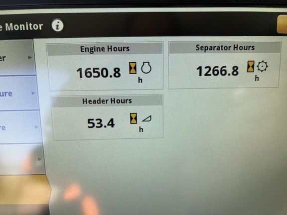 Used 2019 John Deere S790 Combines at Horizon Ag & Turf in Edmonton West, AB - Photo5