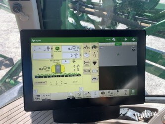 Photo of 2015 John Deere R4045