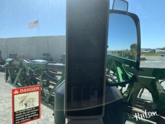 Photo of 2015 John Deere R4045