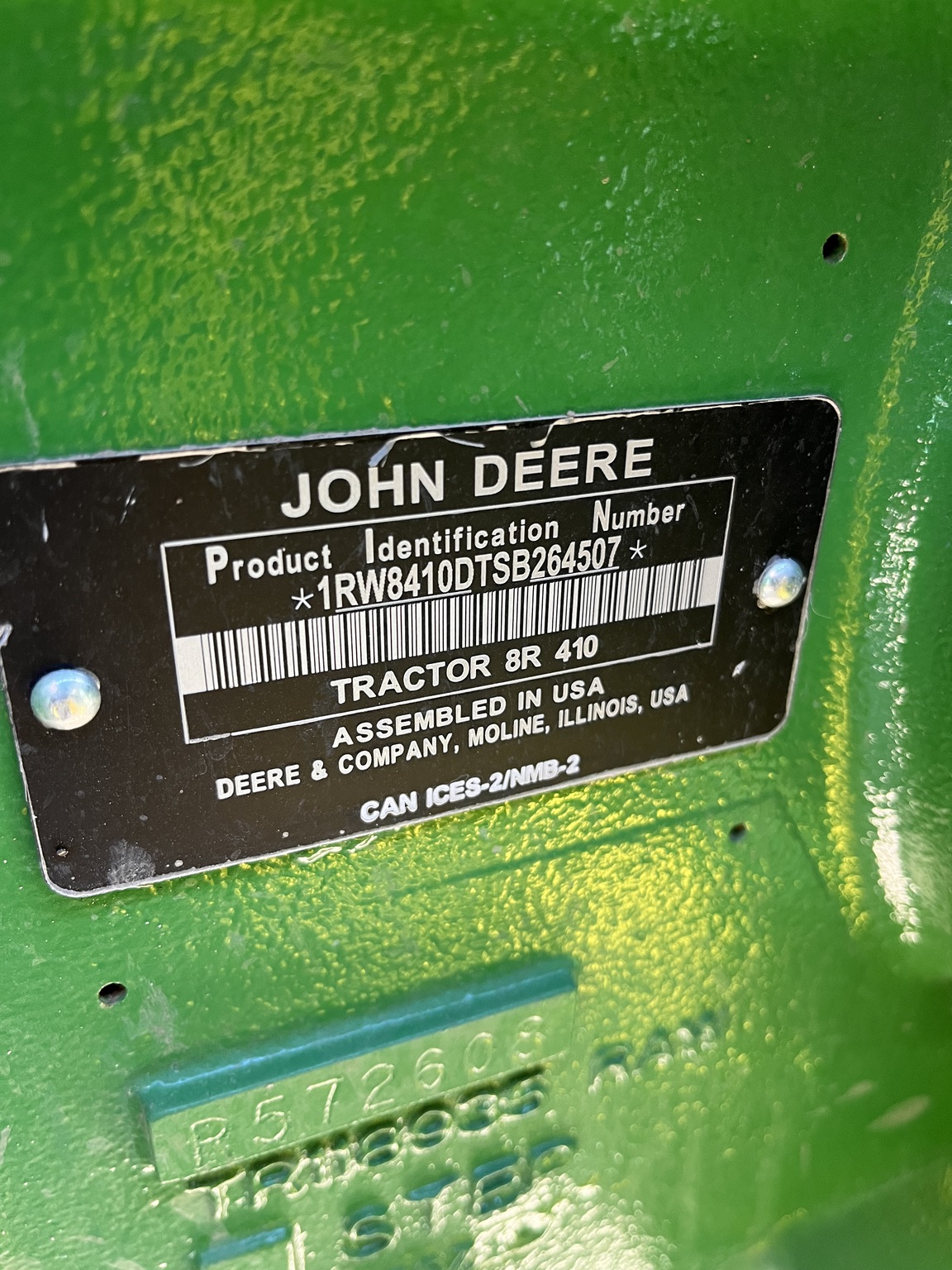 2025 John Deere 8R 410 Image 17