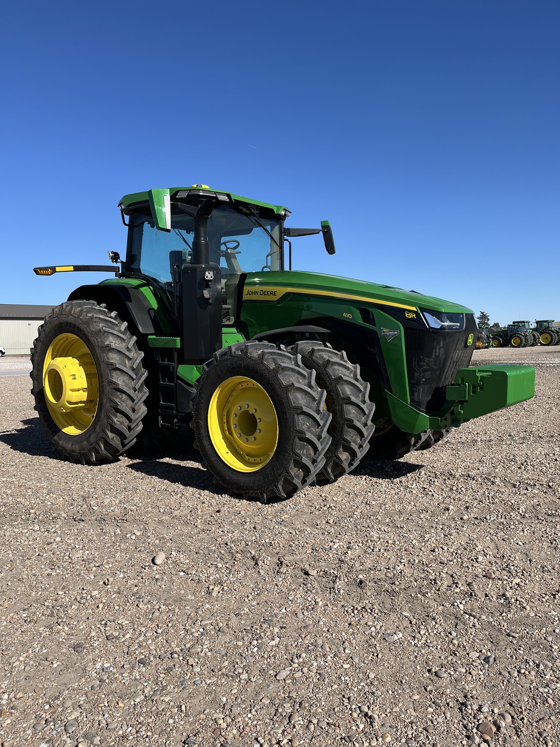 2025 John Deere 8R 410 Image 1