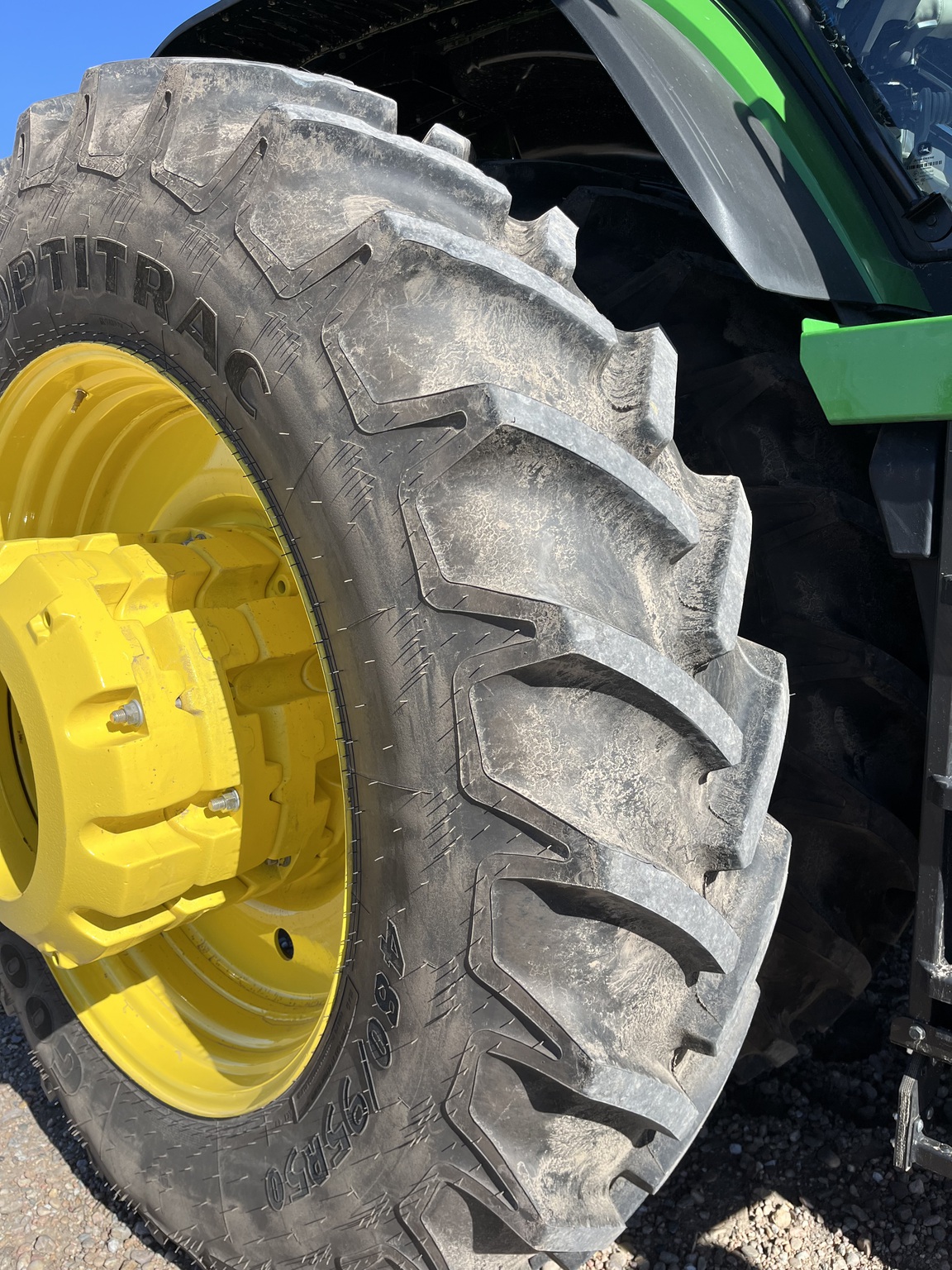 2025 John Deere 8R 410 Image 10