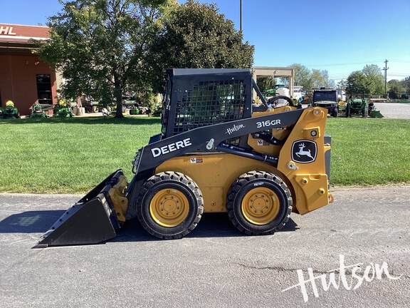 Photo of 2024 John Deere 316GR