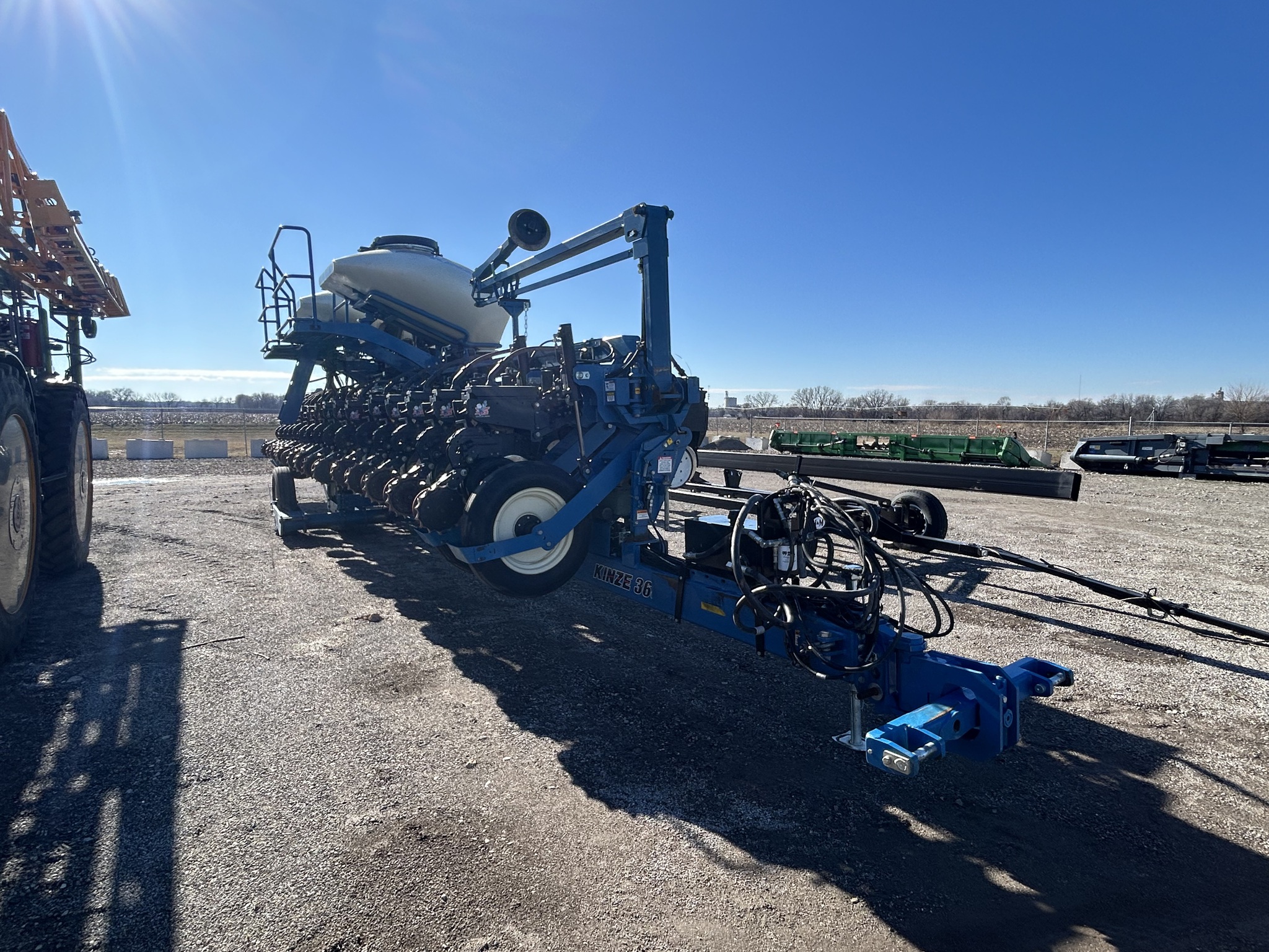  2012 Kinze 3660 at Heritage Tractor in Topeka, KS