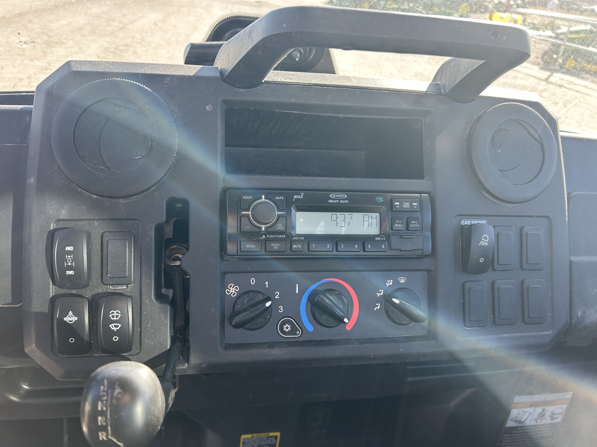  2023 John Deere XUV 835M at Heritage Tractor in Baldwin City, KS