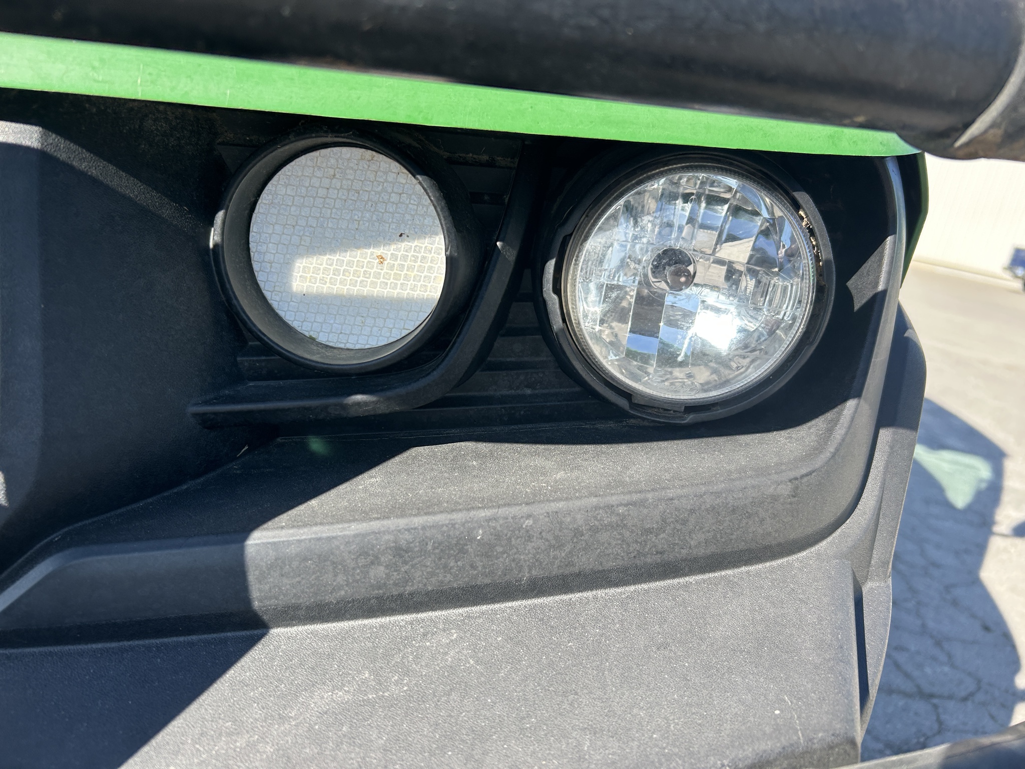  2023 John Deere XUV 835M at Heritage Tractor in Baldwin City, KS