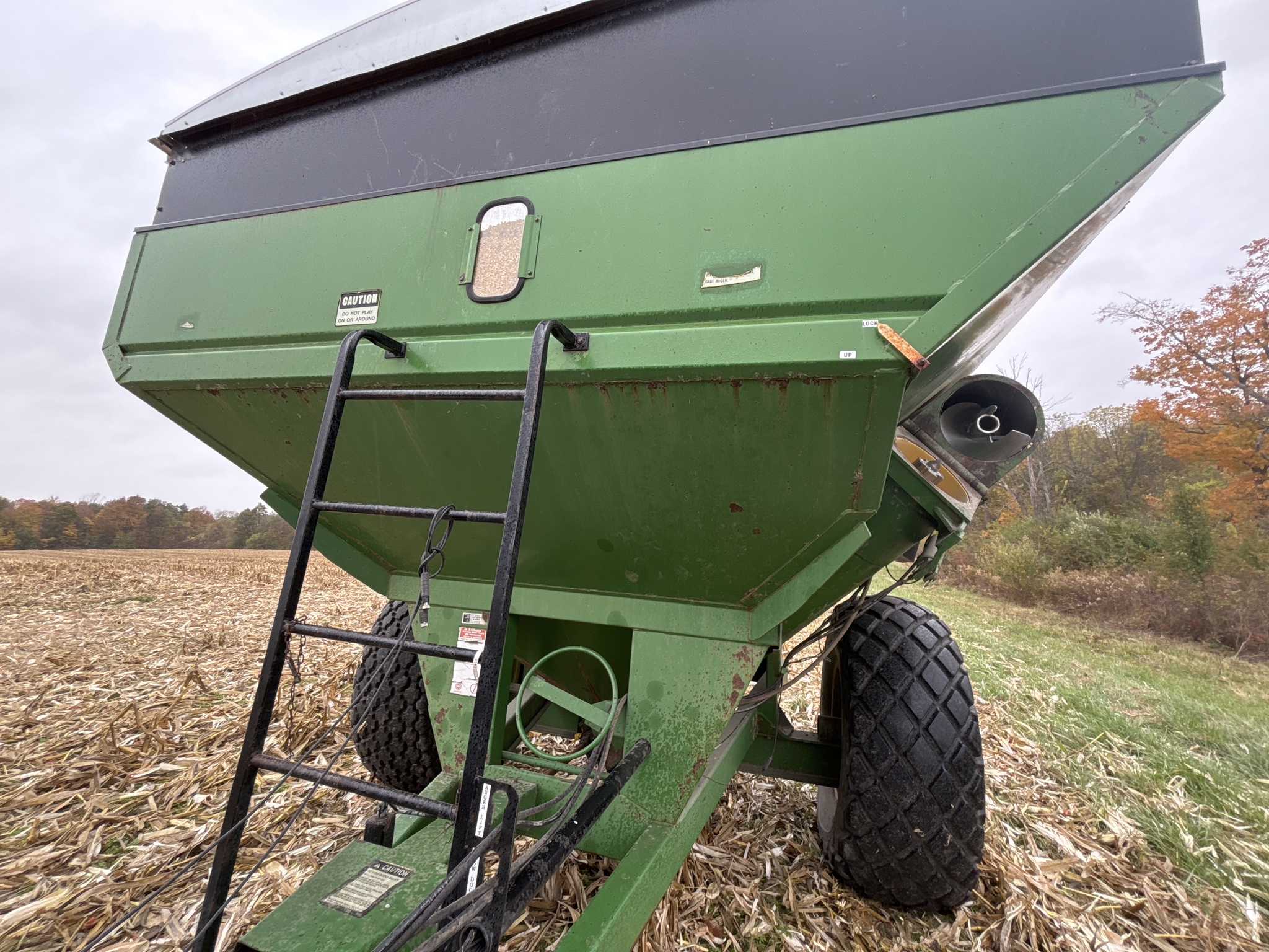 Used 1992 Unverferth GC772 Grain Carts at Koenig Equipment in Rushville, IN - PhotoXL6