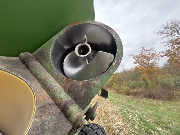 Used 1992 Unverferth GC772 Grain Carts at Koenig Equipment in Rushville, IN - Photo12