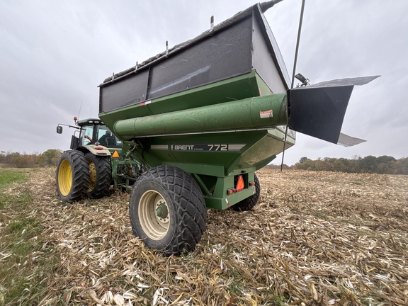 Used 1992 Unverferth GC772 Grain Carts at Koenig Equipment in Rushville, IN - Photo7