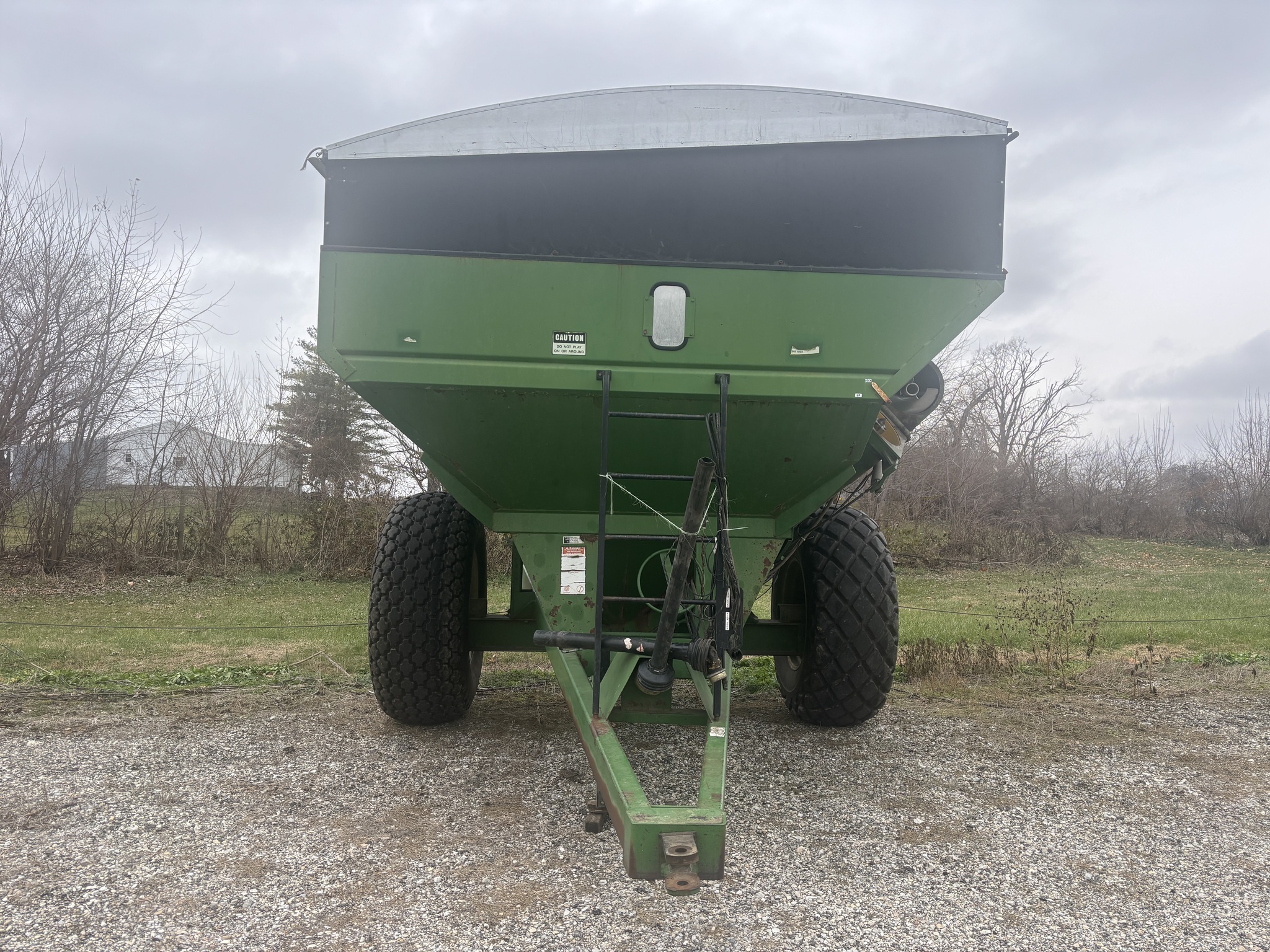 Used 1992 Unverferth GC772 Grain Carts at Koenig Equipment in Rushville, IN - PhotoXL3