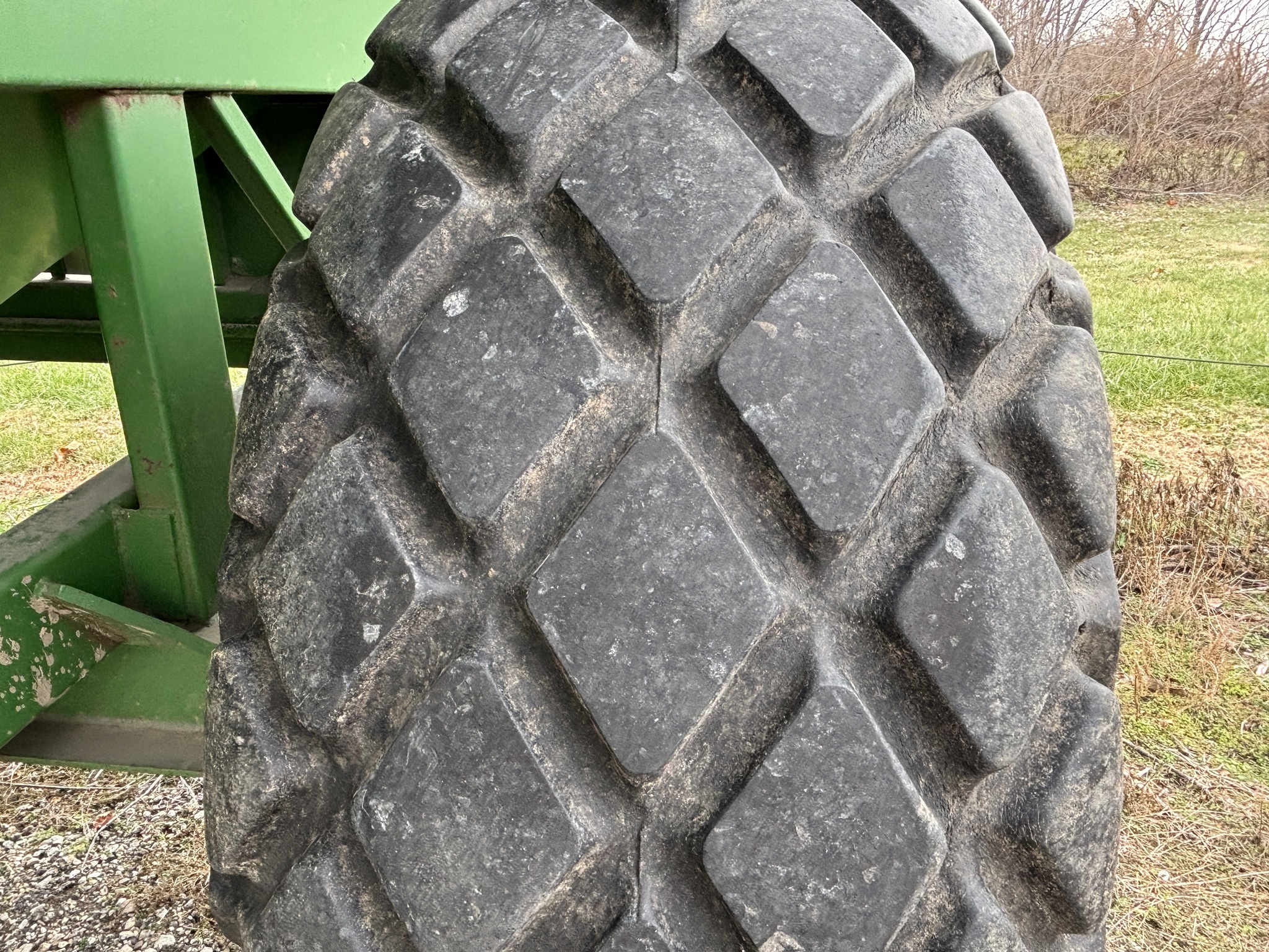 Used 1992 Unverferth GC772 Grain Carts at Koenig Equipment in Rushville, IN - PhotoXL12