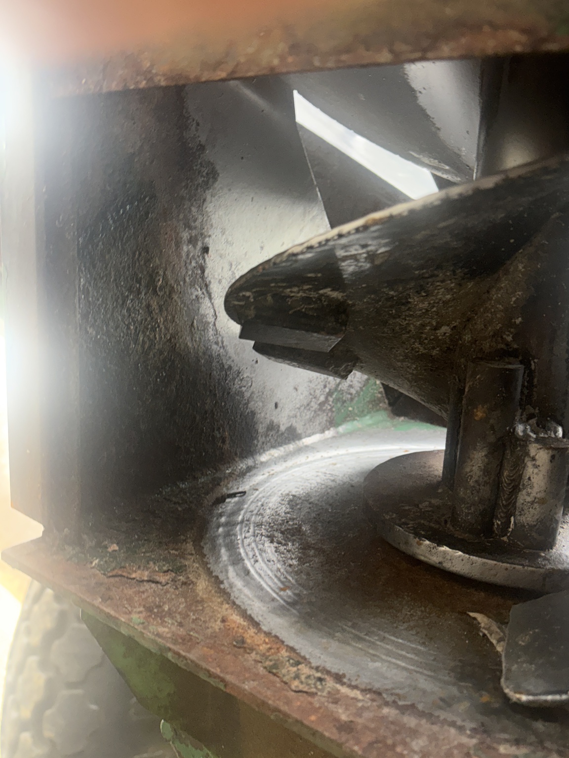 Used 1992 Unverferth GC772 Grain Carts at Koenig Equipment in Rushville, IN - PhotoXL14