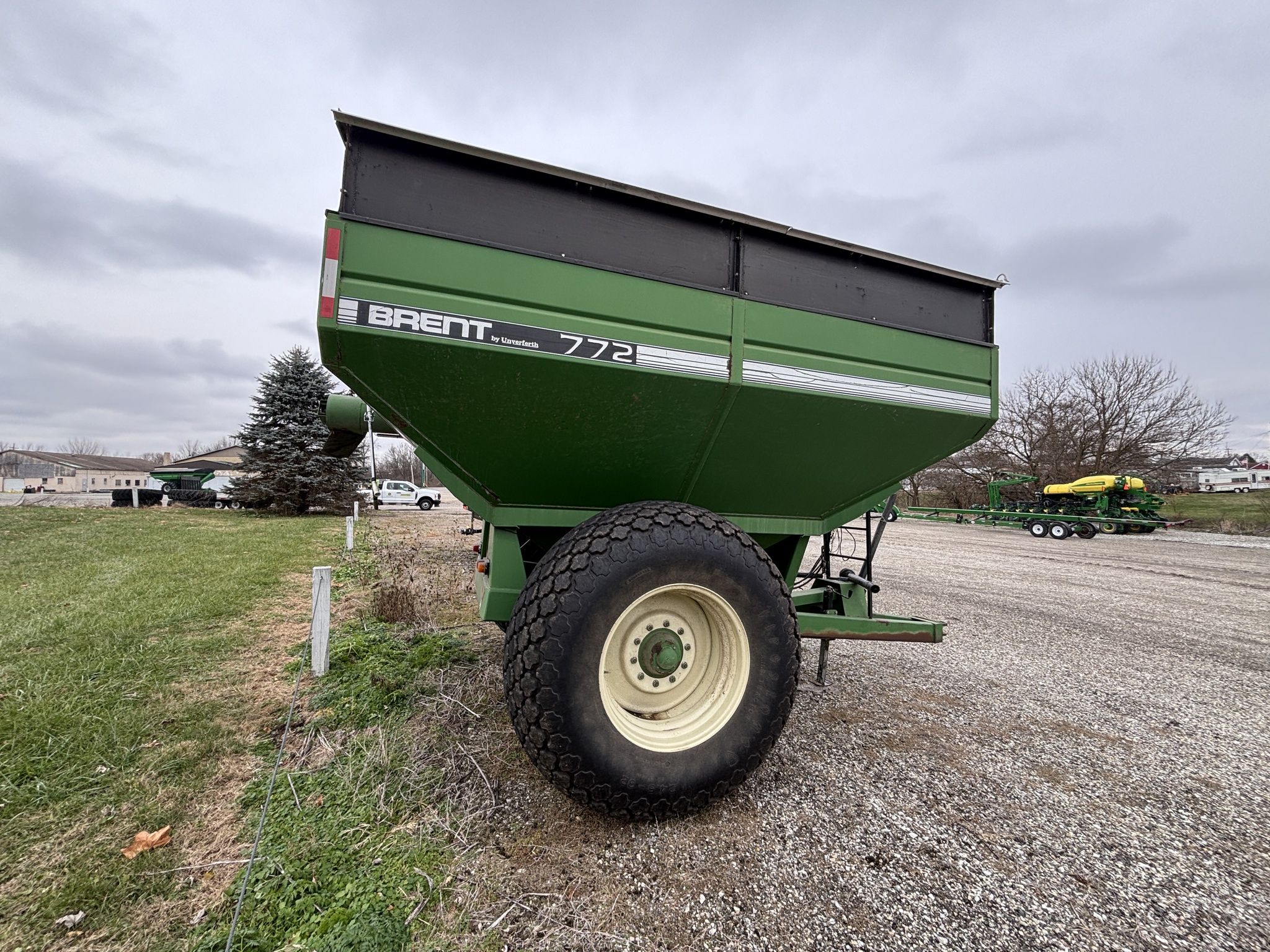 Used 1992 Unverferth GC772 Grain Carts at Koenig Equipment in Rushville, IN - PhotoXL6