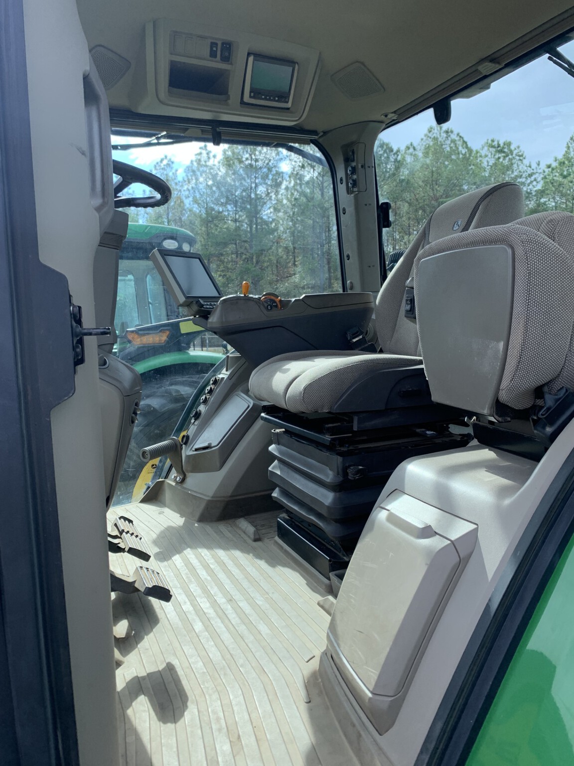 2021 John Deere 8R 280 Image 8