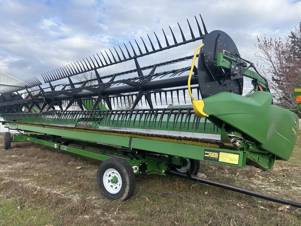 2019 John Deere 740FD Image 1