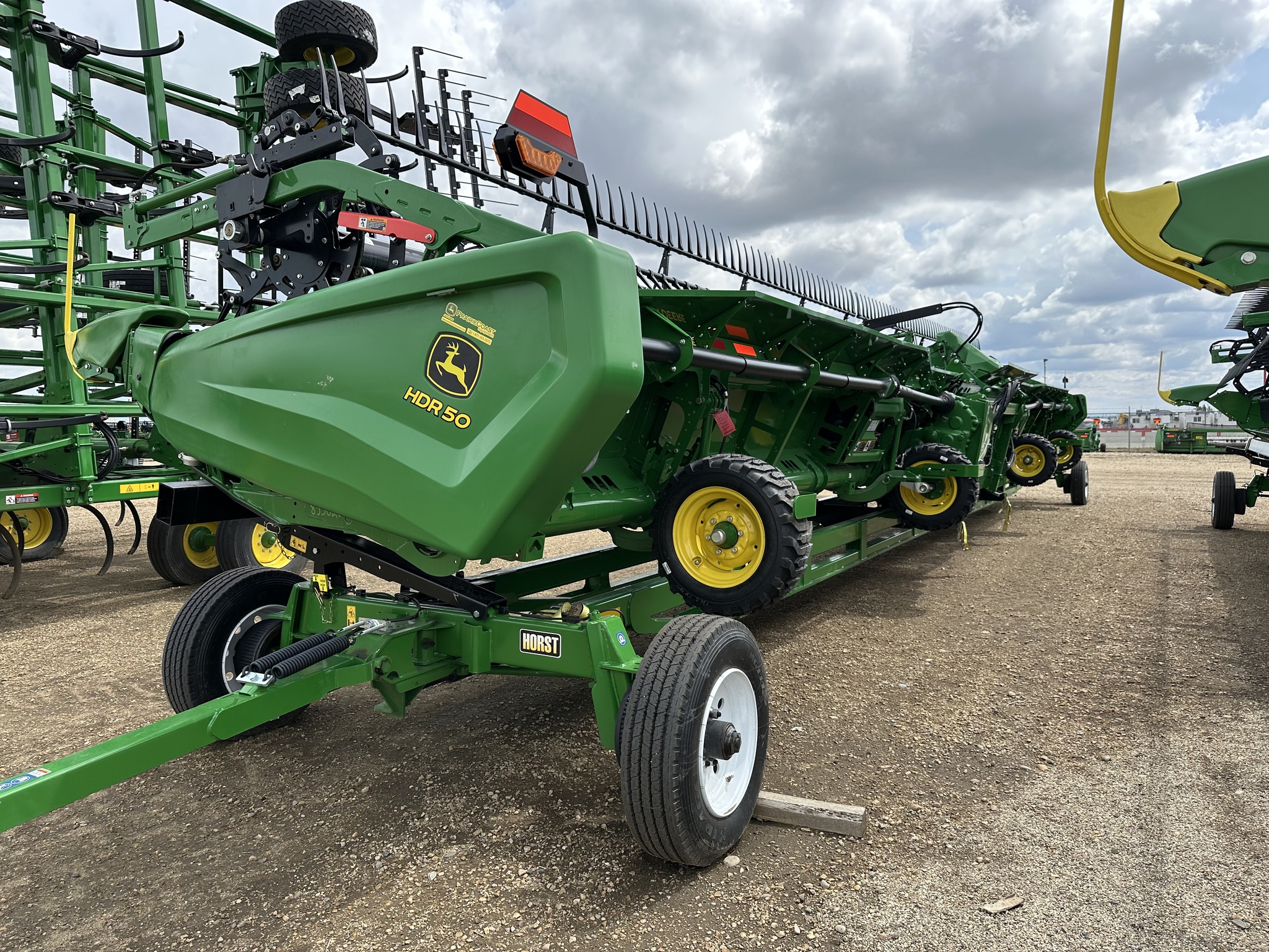 2025 John Deere HDR 50 Image 2