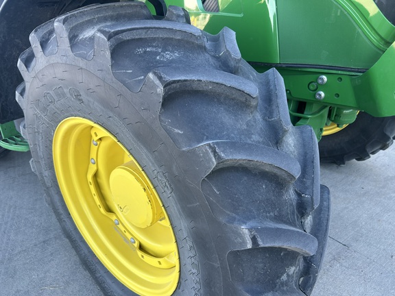 2025 John Deere 6M 155 (17th thumbnail)