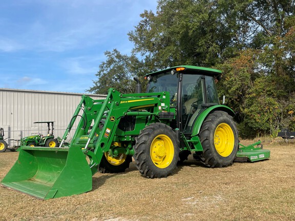 2024 John Deere 5075E Photo 1