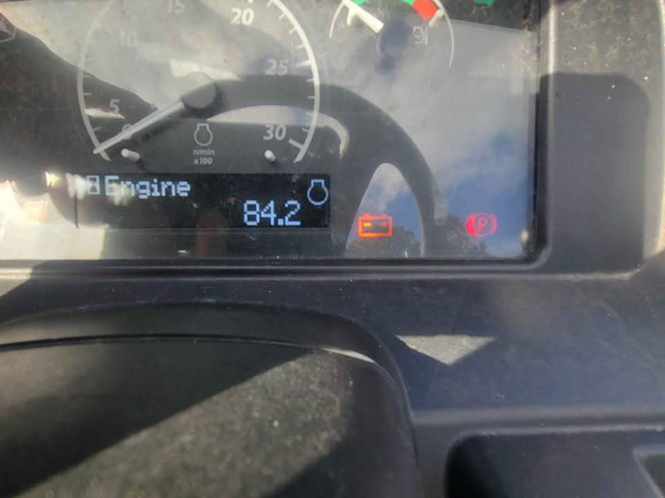 2025 John Deere 3025E Image 6